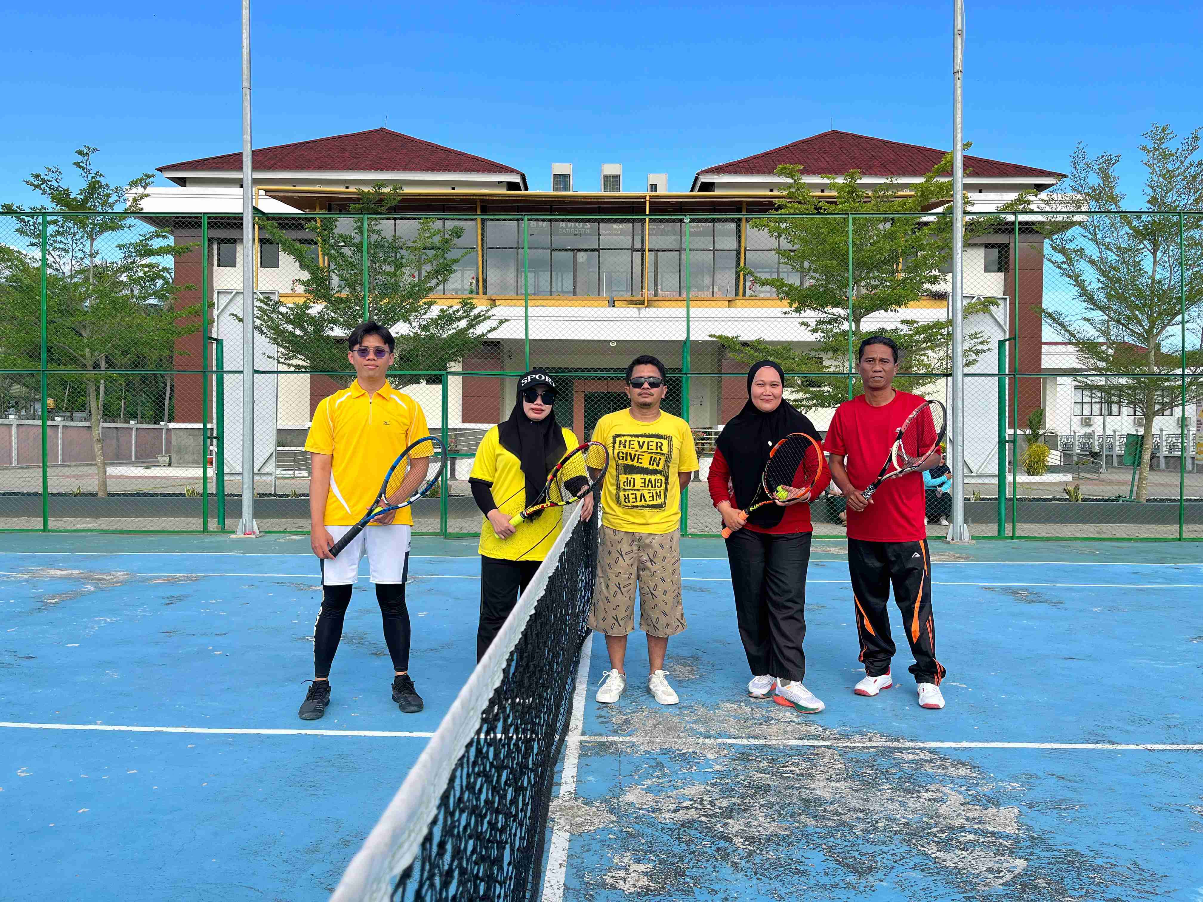 1208 Tenis 11zon