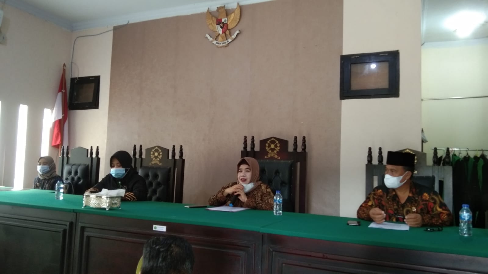 ekpose2